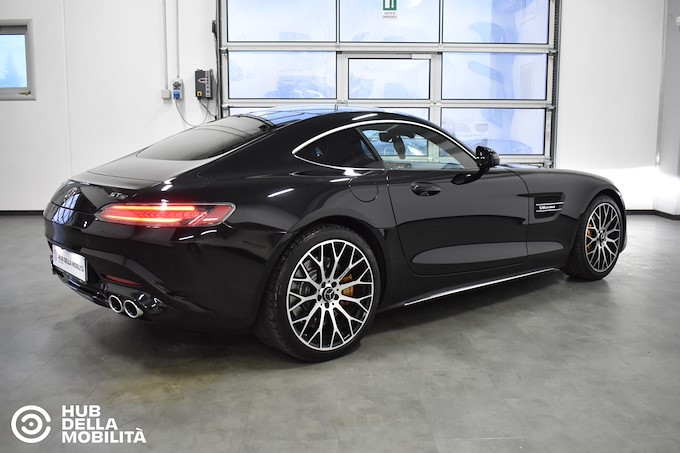 MERCEDES-BENZ GT AMG